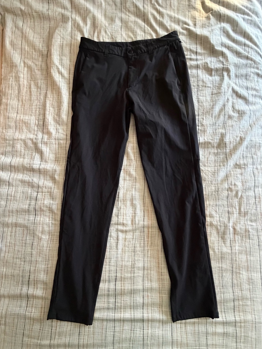 Lululemon Men’s Black ABC Pants